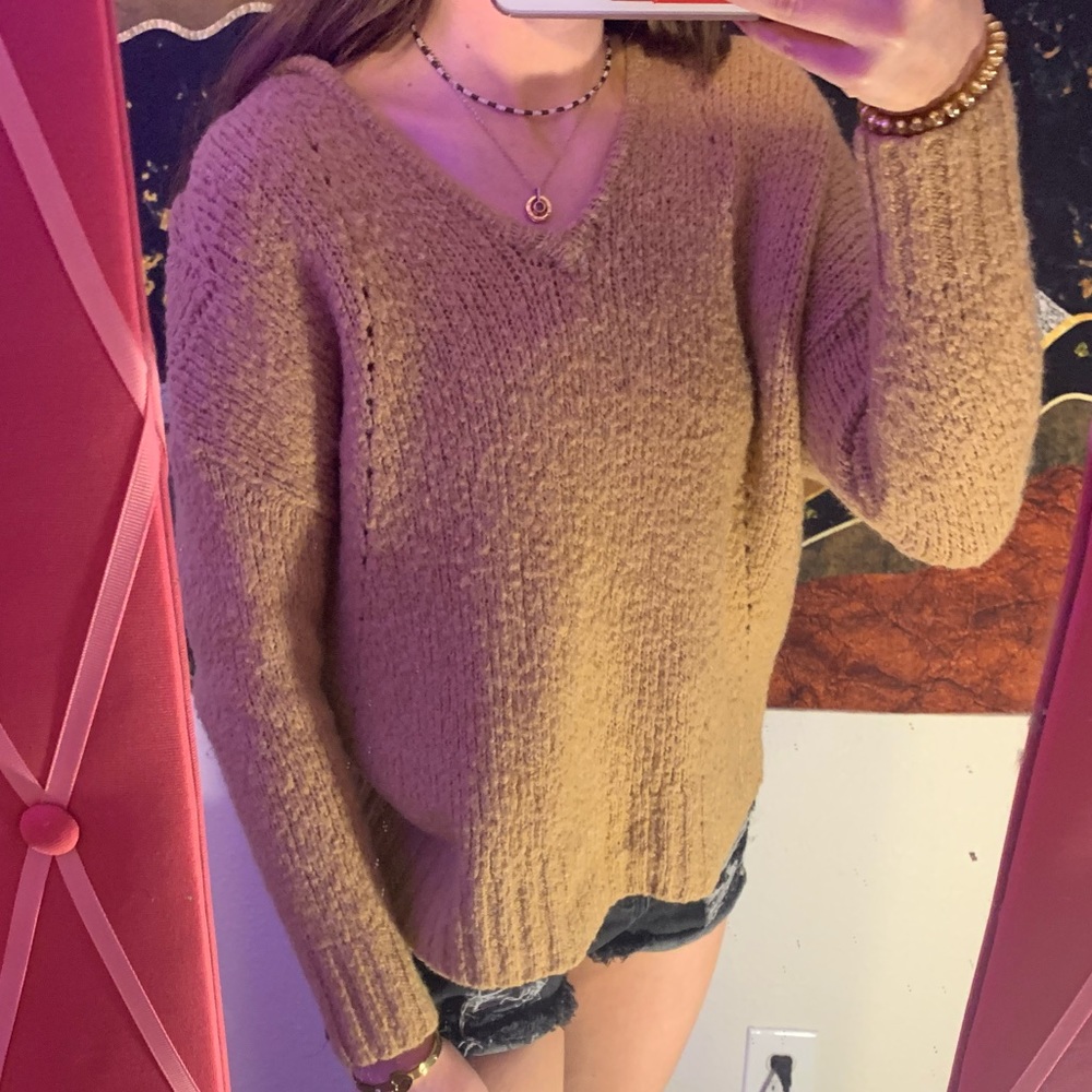 BRAND NEW American Eagle Sweater